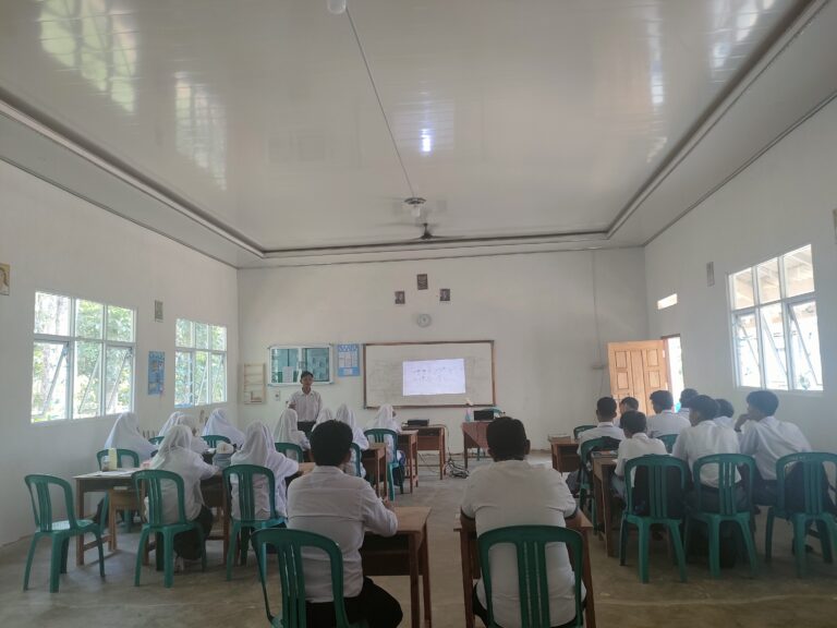 Supervisi Pendidikan SMA Tunas Bangsa: Meningkatkan Mutu melalui Kolaborasi